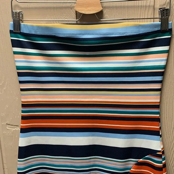 Derek Heart Dress - Picture 3 of 10